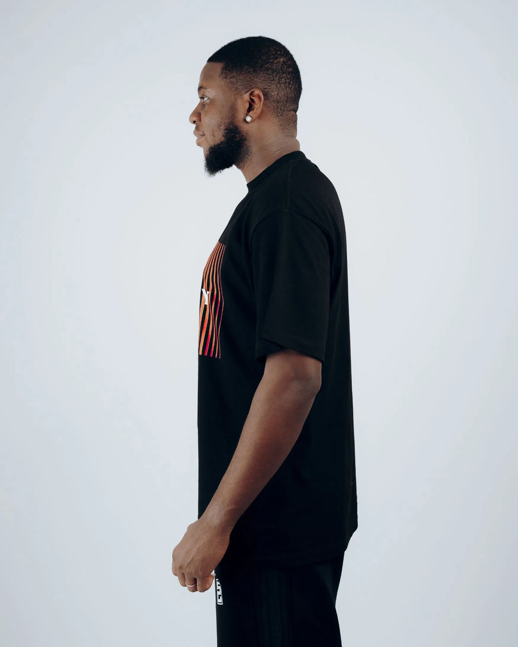 Red Gradient Grid T-Shirt in Black