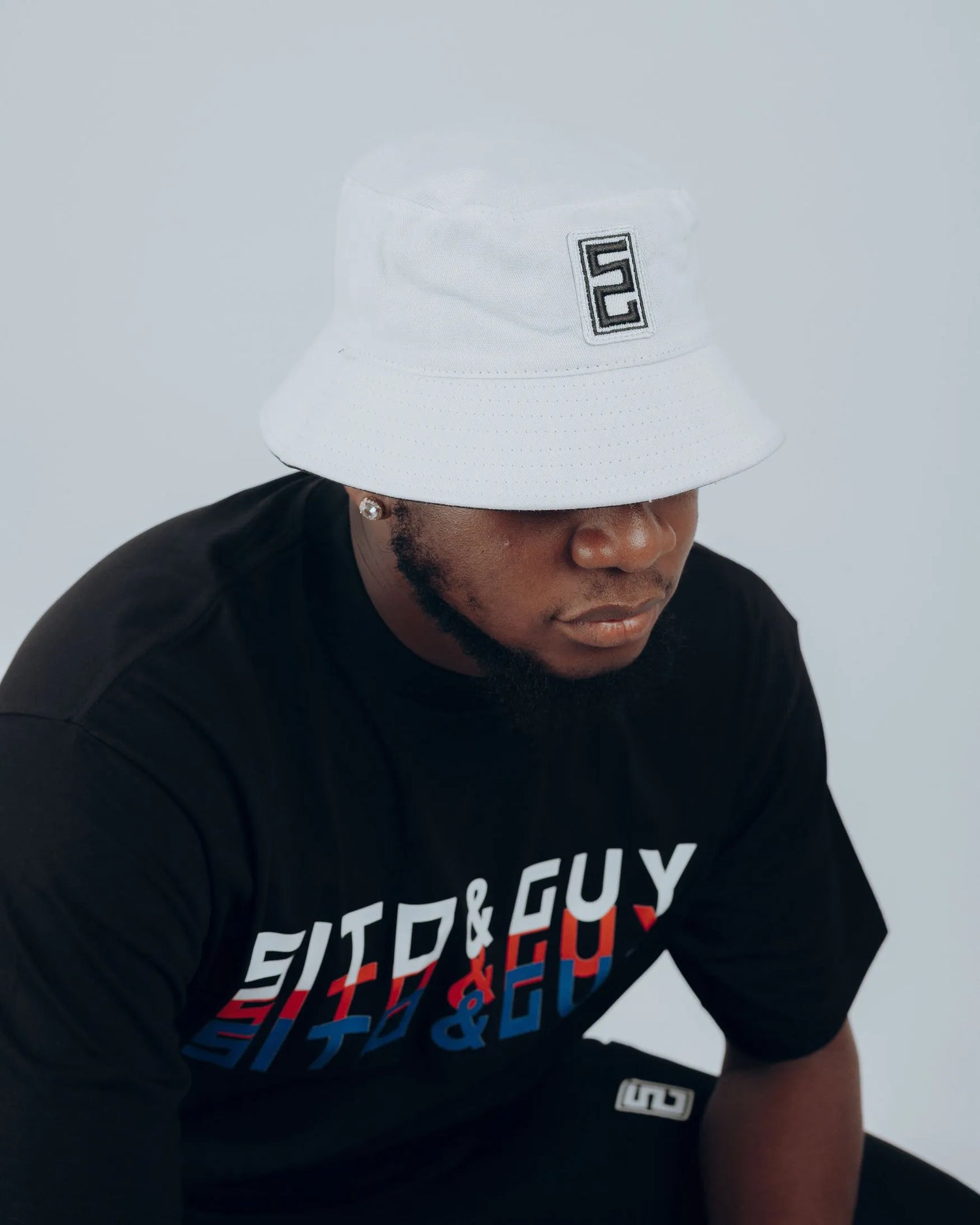 Sito & Guy Icon Bucket Cap in White